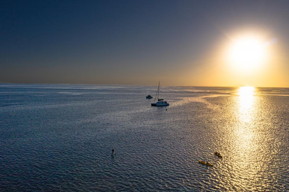 Sunset-paddle-kayak-outer-reef-rs