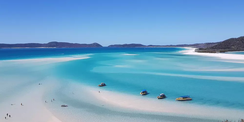 Where Is Whitsundays Located?